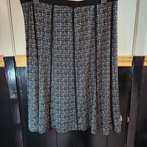 NYC Black and White A-Line Skirt Size XL